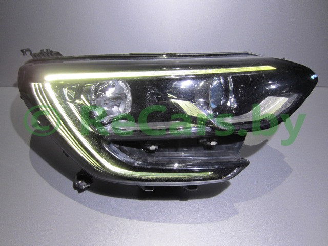 Фара Renault Megane, 2015-2019 после ремонта LED DRL