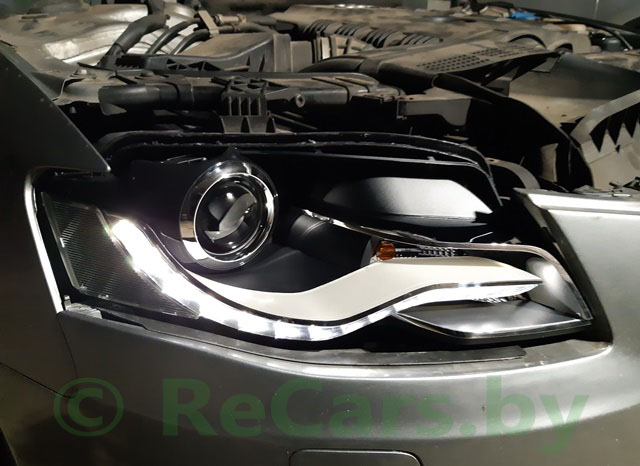 Фара Audi А4 В8 после ремонта LED DRL